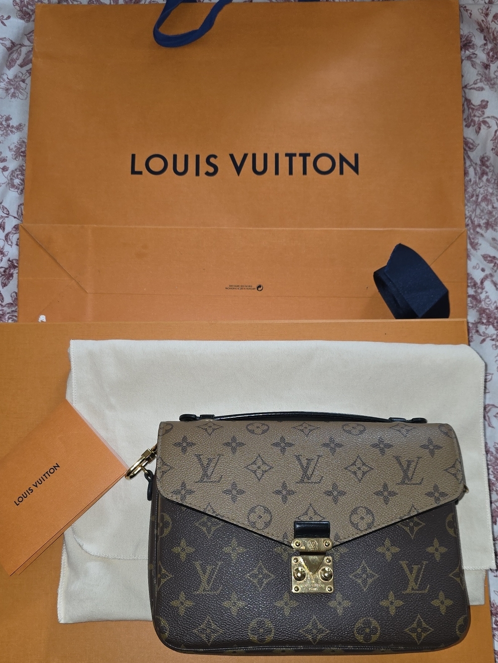 Louis Vuitton Pochette Metis Reverse Monogram Canvas Two-Tone with Gold Hardware